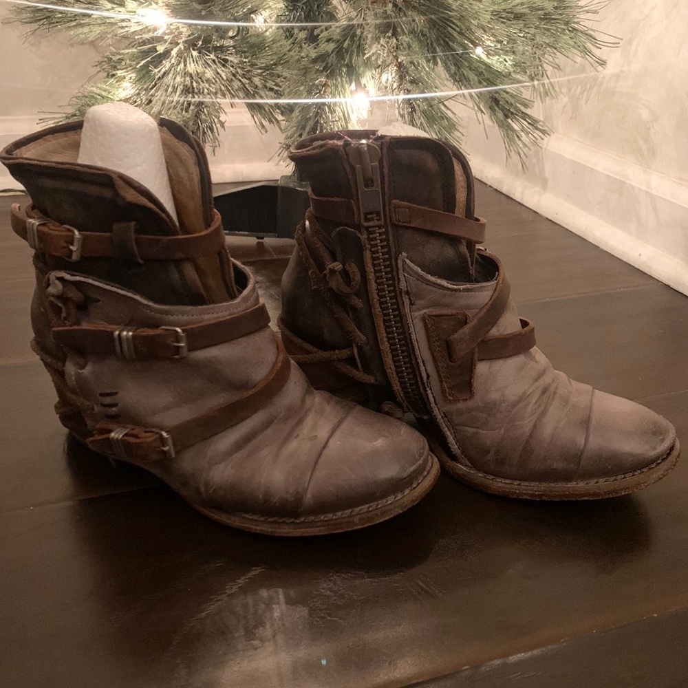 Freebird by Steven - Crue Boots 🔥